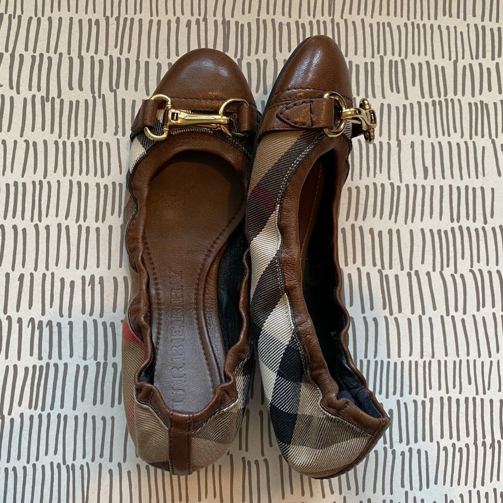 BURBERRY Check Pattern Ballet Flats - Picture 2 of 9
